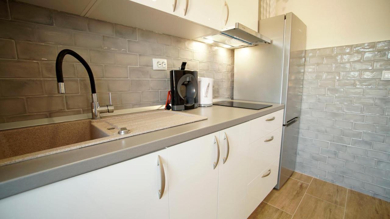 Apartment Caramela ニン エクステリア 写真