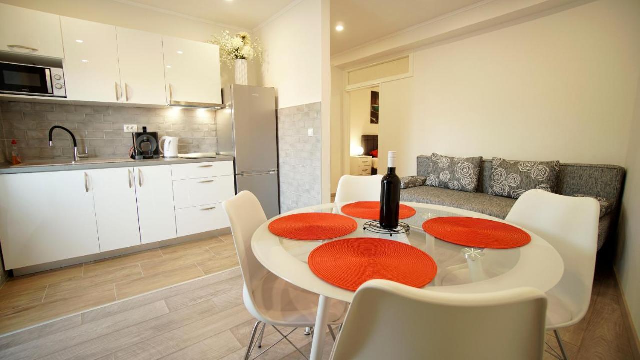 Apartment Caramela ニン エクステリア 写真